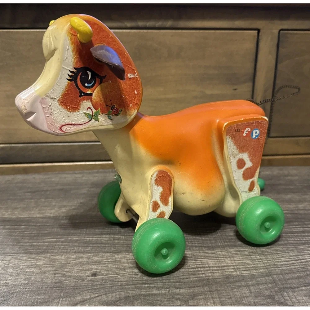 1972 Fisher-Price #132 Molly Moo Cow pull toy